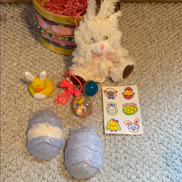 Small Easter basket for kids! - Picture 2 of 7